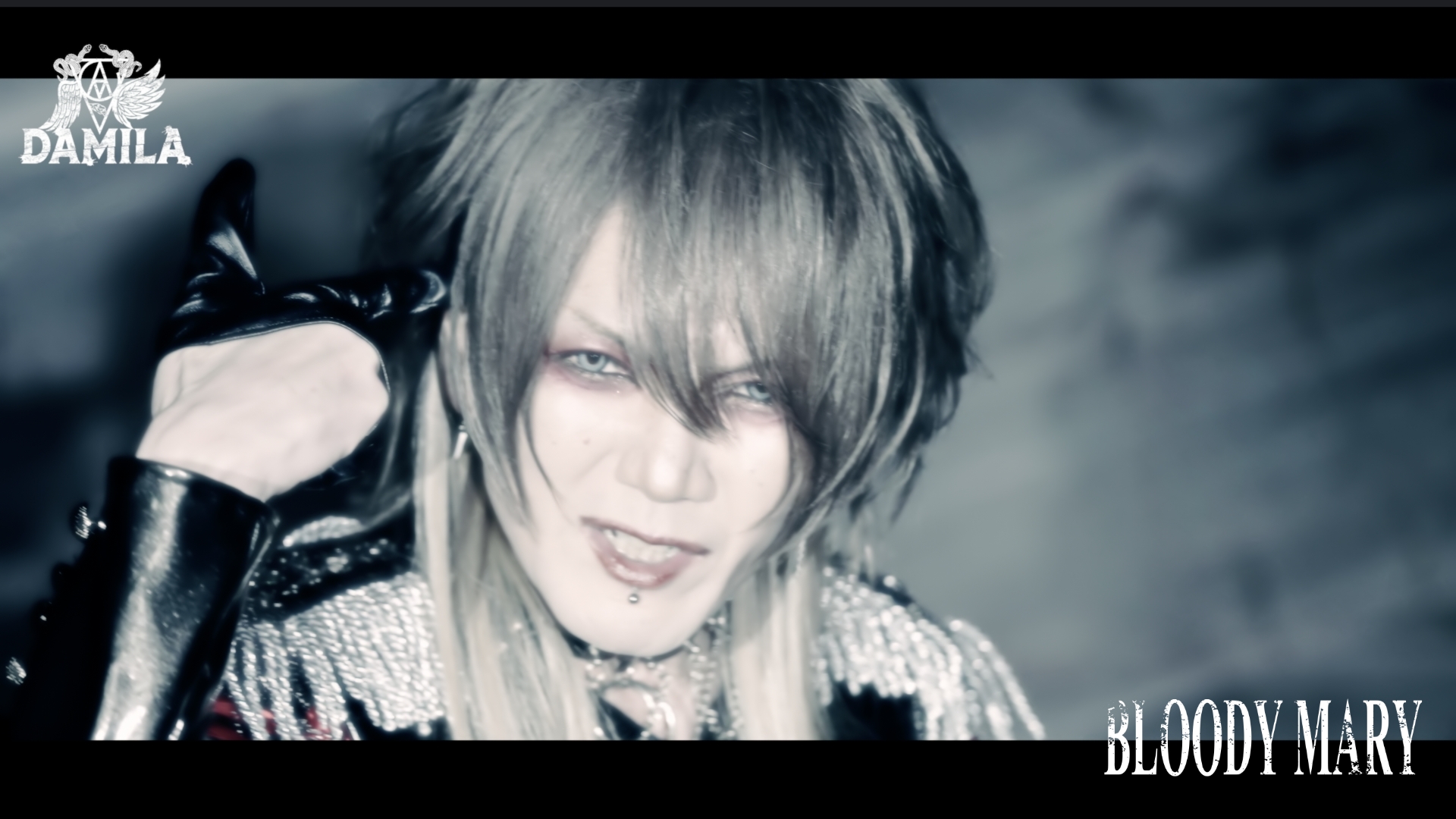 「BLOODY MARY」 MV